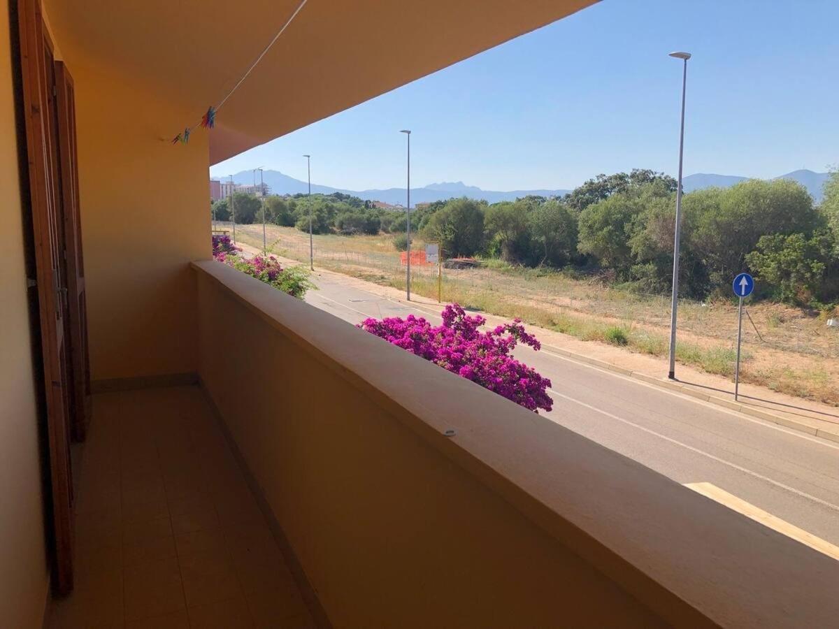 Magic Dalu Con Posto Auto Apartment Олбия Екстериор снимка